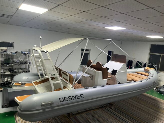 Desner Deluxe 660 ORCA® Hypalon (22ft)