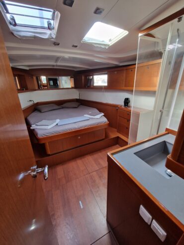 Beneteau Oceanis 48