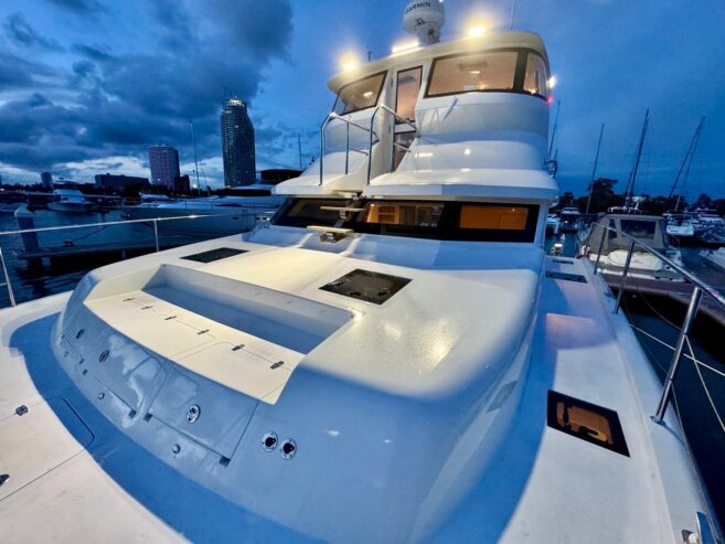 Long Range Power Catamarans-13m