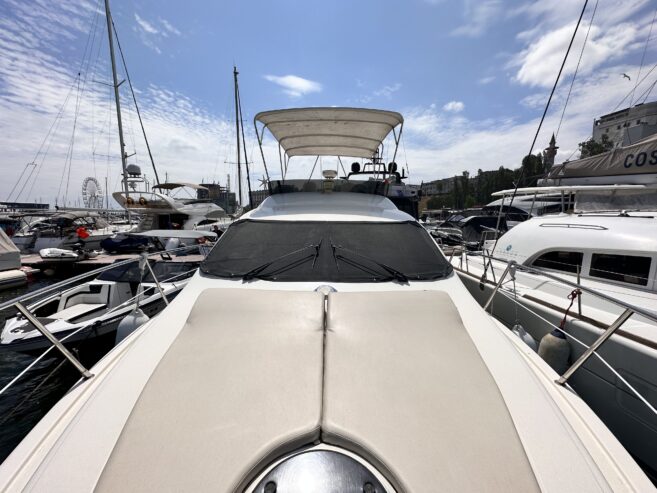 Azimut 39E