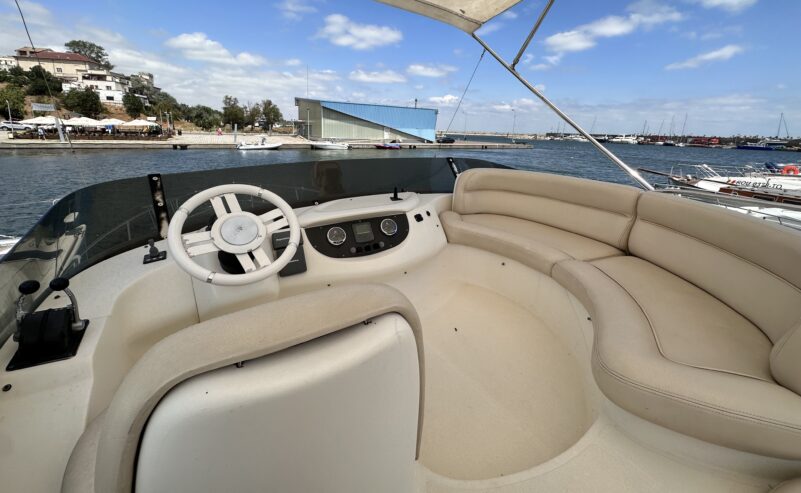 Azimut 39E