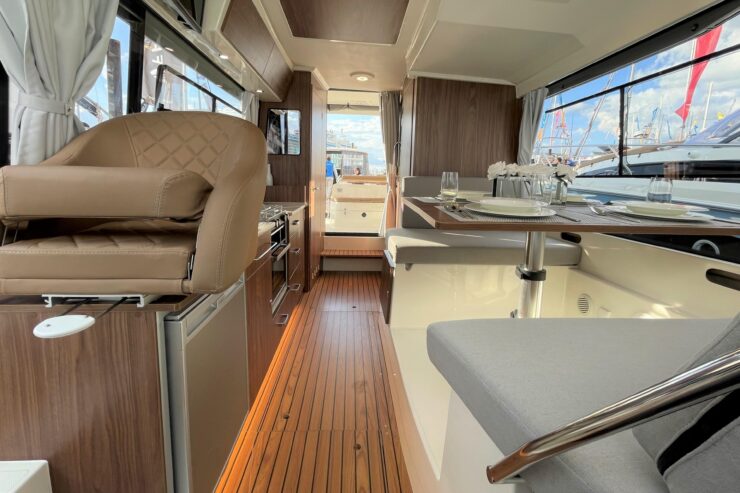 Balt Yacht Sun Camper 35 – BASIC