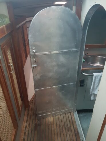 Reinke Euro 11.5m aluminium twin keel