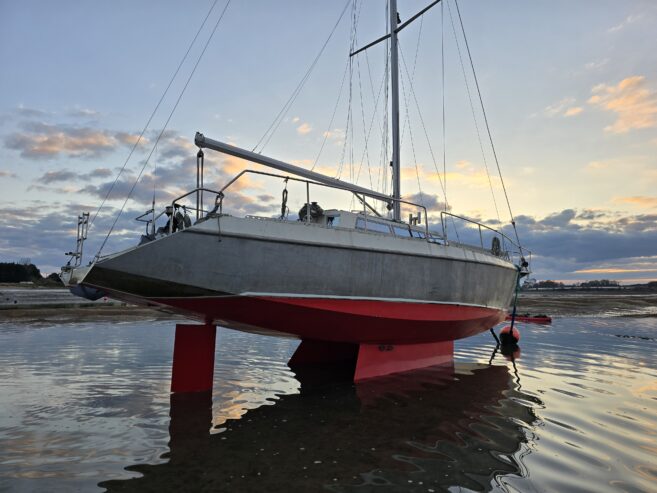 Reinke Euro 11.5m aluminium twin keel