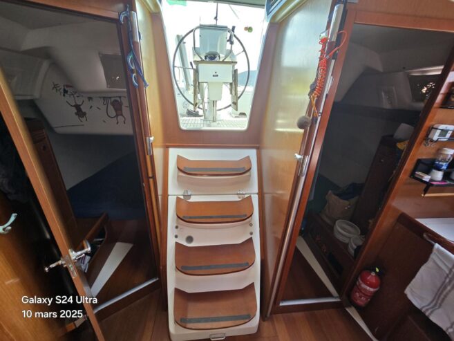 Beneteau Oceanis 37 Limited edition